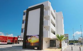 サンセットリゾート 美浜 -SEVEN Hotels&Resorts-